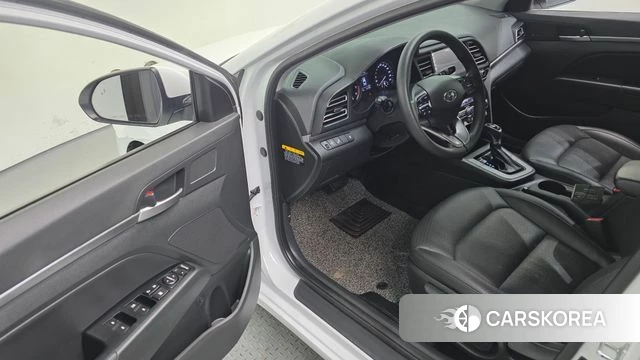 Hyundai The New Avante AD 2019 Белый из Кореи, фото 2
