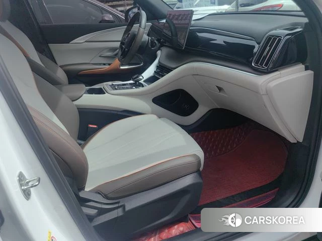 BYD Song Pro DM 2023 Белый из Китая, фото 2