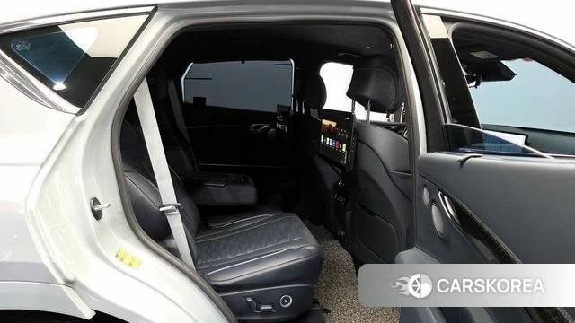 Genesis GV80 Coupe 2024 Цвет галактики из Кореи, фото 2