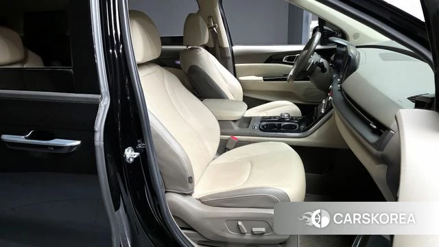 Kia Carnival 4th generation 2021 Черный из Кореи, фото 2