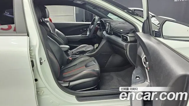 Hyundai Veloster (JS) 2018 Белый из Кореи, фото 2