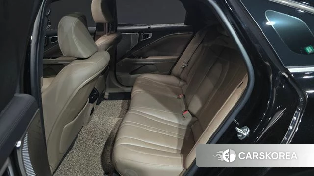 Kia K8 2023 Черный из Кореи, фото 2