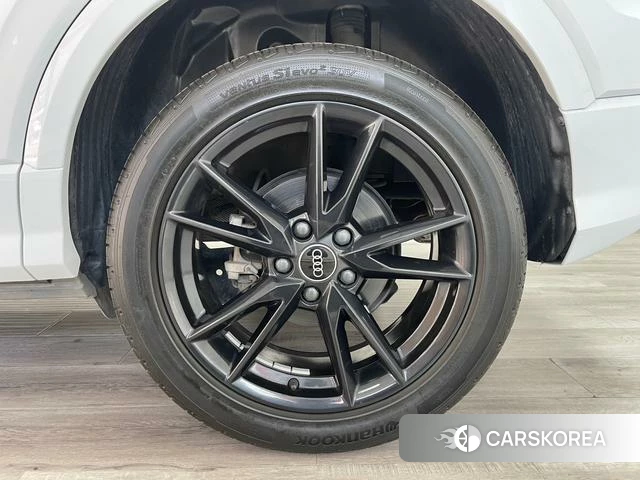 Audi Q2L 2023 Белый из Китая, фото 2