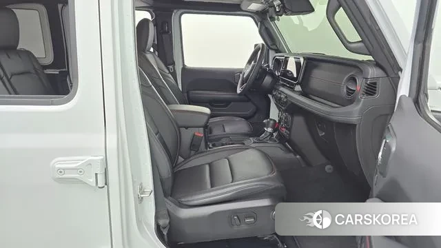 Jeep Wrangler (JL) 2023 Белый из Кореи, фото 2