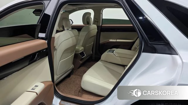 Hyundai Grandeur (GN7) 2023 Белый из Кореи, фото 2
