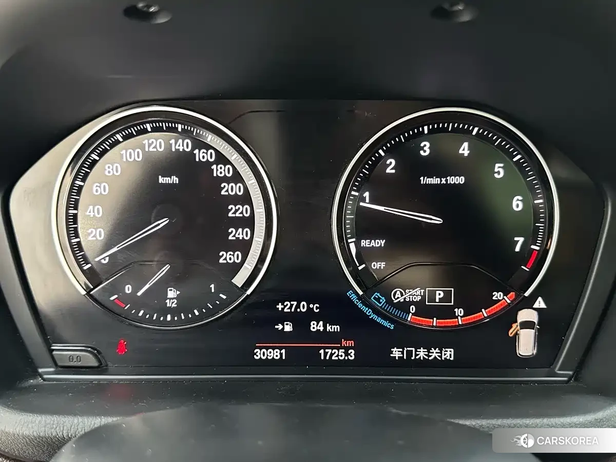 BMW X1 2022 Белый из Китая, фото 2
