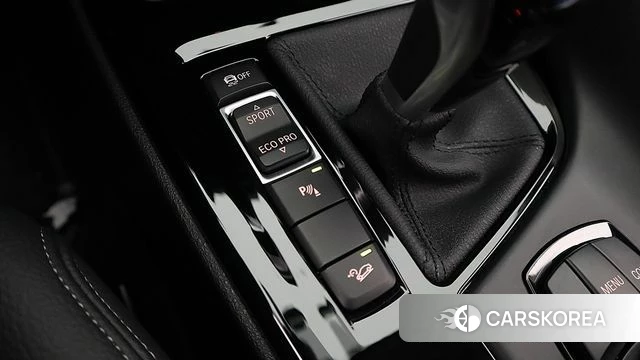 BMW X1 (F48) 2021 Серый из Кореи, фото 2