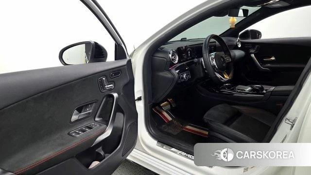 Mercedes-Benz A-Class W177 2020 Белый из Кореи, фото 2