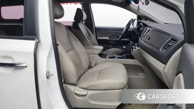 Kia The New Carnival 2018 Белый из Кореи, фото 2