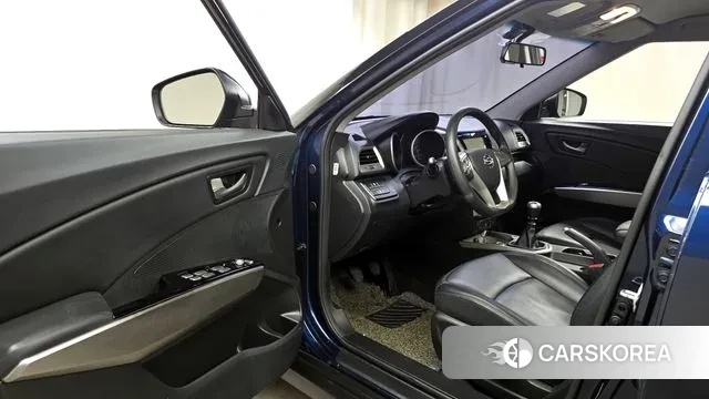 Ssangyong Tivoli Armor 2018 Синий из Кореи, фото 2