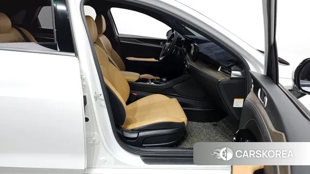 Kia K5 Hybrid 3rd Generation 2022 Белый из Кореи, фото 2