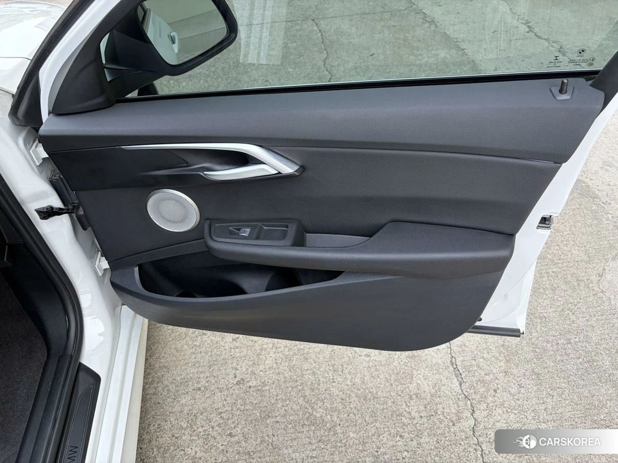 BMW 1 series 2021 Белый из Китая, фото 2