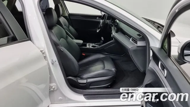Kia K5 3rd generation 2019 Белый из Кореи, фото 2