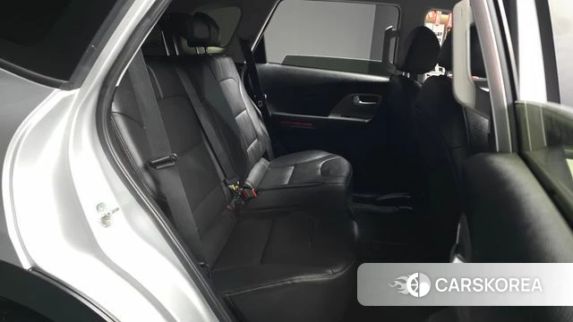 Kia Niro Plus 2022 Серебряный из Кореи, фото 2