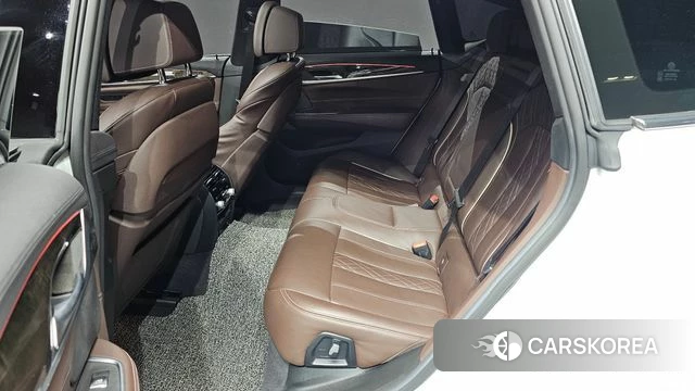 BMW 6 Series GT (G32) 2019 Белый из Кореи, фото 2