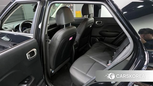 Hyundai Venue 2021 Черный из Кореи, фото 2