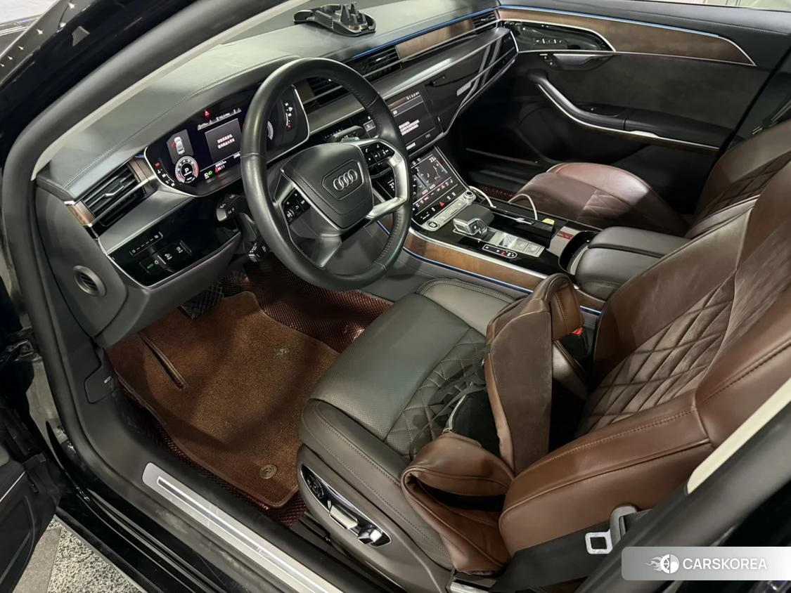 Audi A8 2020 Черный из Китая, фото 2