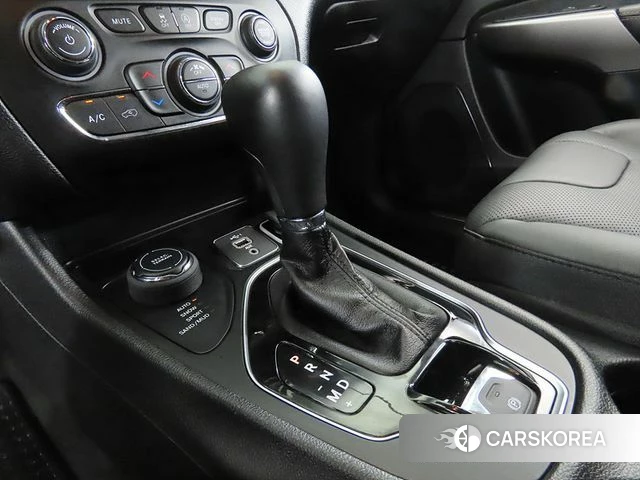 Jeep Cherokee (KL) 2021 Серый из Кореи, фото 2