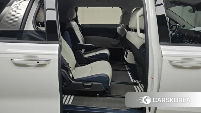 Kia The New Carnival 4th Generation 2025 Белый из Кореи, фото 2