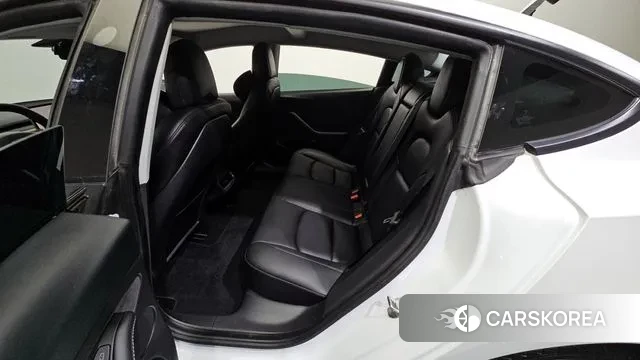 Tesla Model 3 2021 Белый из Кореи, фото 2