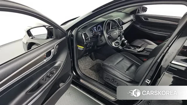 Hyundai Grandeur IG 2018 Черный из Кореи, фото 2