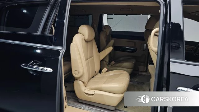 Kia The New Carnival 2019 Черный из Кореи, фото 2