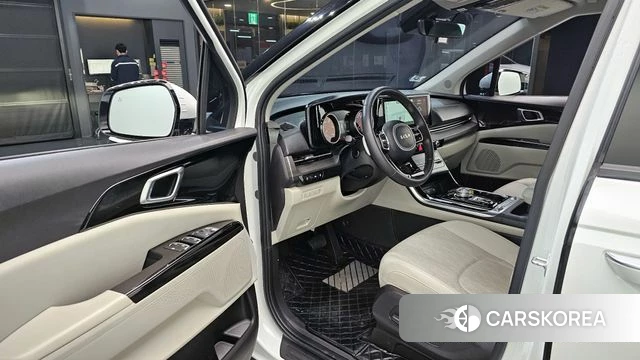 Kia Carnival 4th generation 2023 Белый из Кореи, фото 2