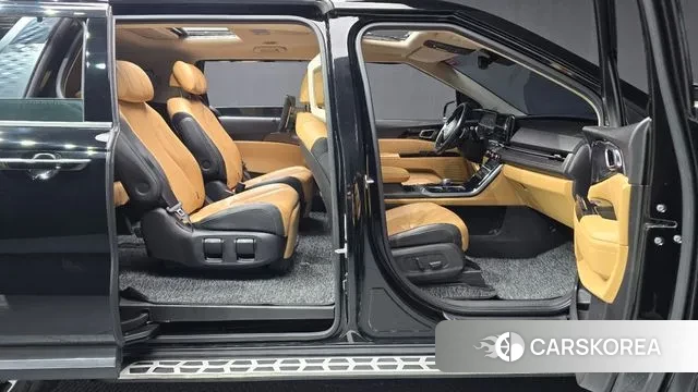 Kia Carnival 4th generation 2020 Черный из Кореи, фото 2