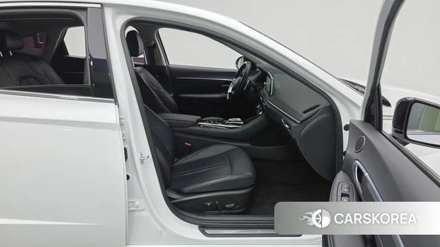 Hyundai Sonata (DN8) 2022 Белый из Кореи, фото 2