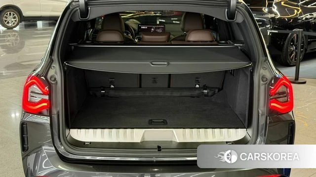 BMW X3 (G01) 2023 Черный из Кореи, фото 2