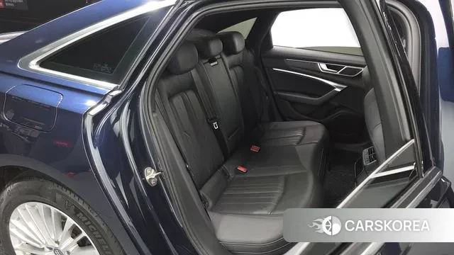 Audi A6 (C8) 2020 Синий из Кореи, фото 2