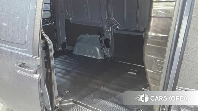 Hyundai Staria 2024 Серый из Кореи, фото 2