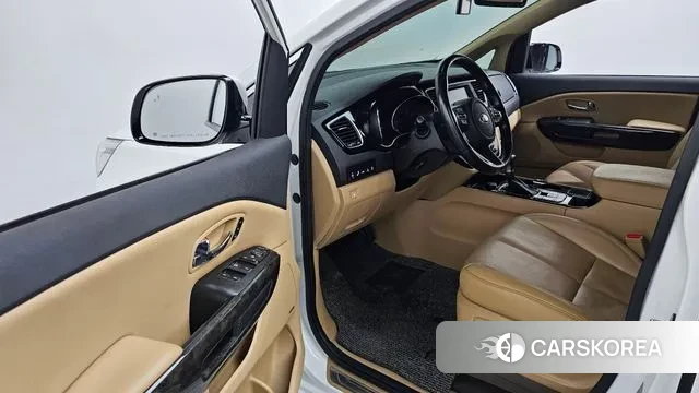 Kia The New Carnival 2019 Белый из Кореи, фото 2