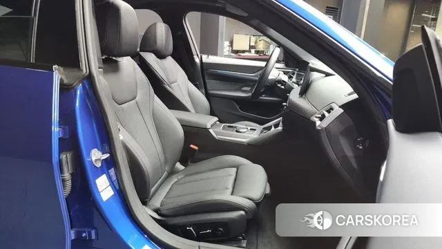 BMW i4 2025 Синий из Кореи, фото 2