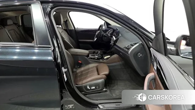 BMW X4 (G02) 2022 Черный из Кореи, фото 2