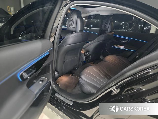 Mercedes-Benz E-Class W214 2025 Черный из Кореи, фото 2