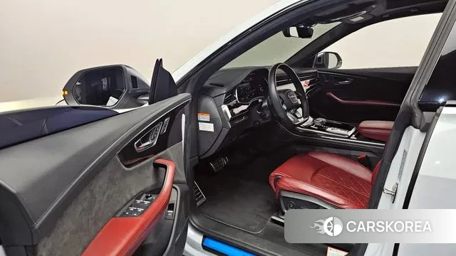 Audi SQ8 (4M) 2021 Белый из Кореи, фото 2