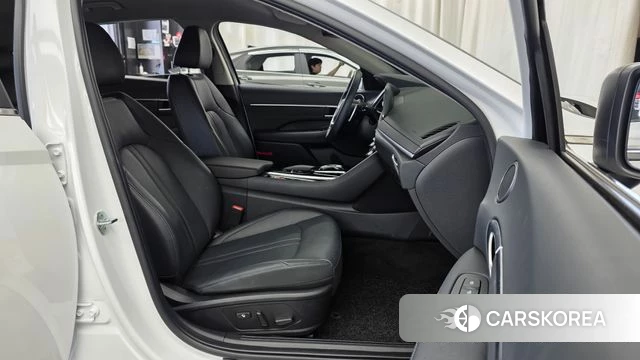 Hyundai Sonata (DN8) 2022 Белый из Кореи, фото 2
