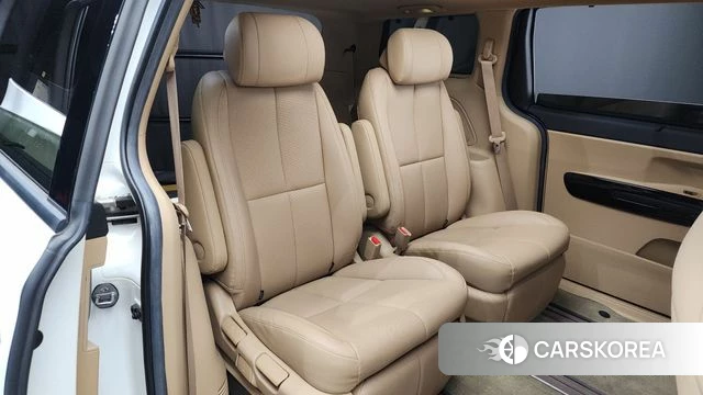 Kia The New Carnival 2019 Белый из Кореи, фото 2