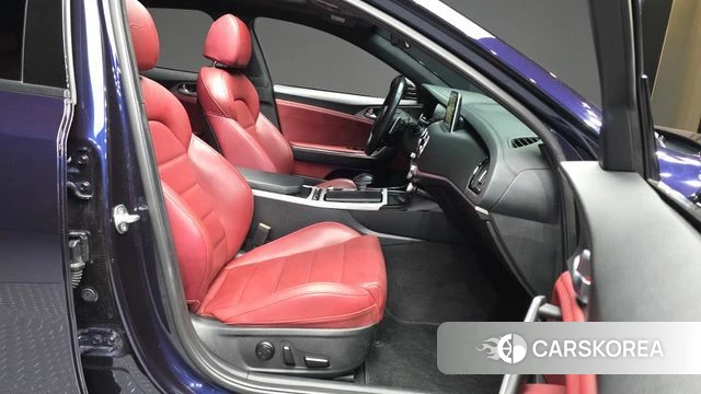 Kia Stinger 2018 Синий из Кореи, фото 2