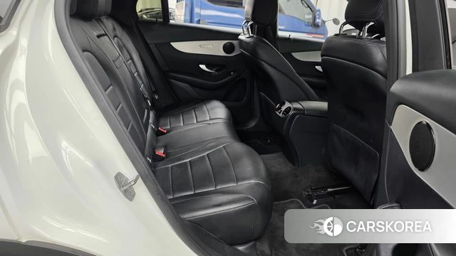 Mercedes-Benz GLC-Class X253 2018 Белый из Кореи, фото 2