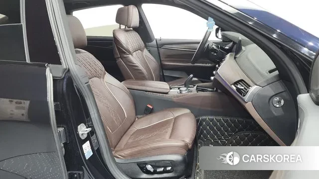 BMW 6 Series GT (G32) 2020 Черный из Кореи, фото 2