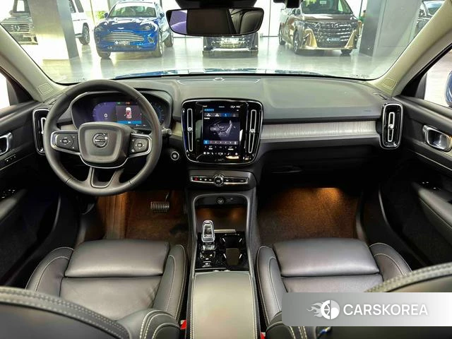Volvo XC40 2023 Синий из Китая, фото 2