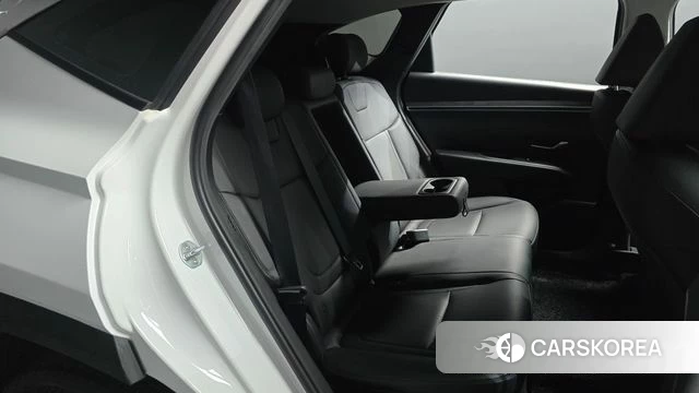 Hyundai Tucson (NX4) 2021 Белый из Кореи, фото 2