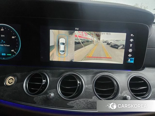 Mercedes-Benz E-Class W213 2022 Белый из Кореи, фото 2