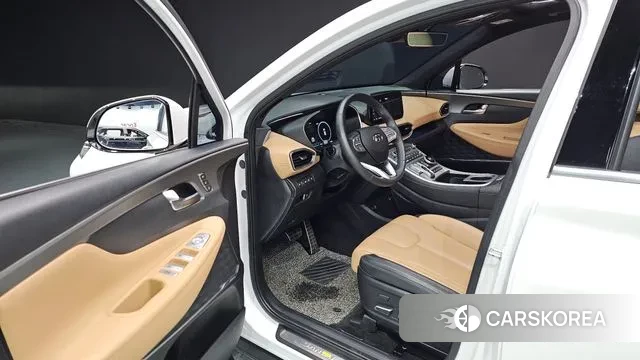 Hyundai The New Santa Fe 2023 Белый из Кореи, фото 2