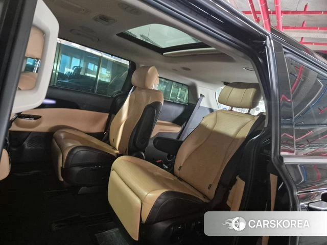 Kia Carnival 4th generation 2021 Черный из Кореи, фото 2