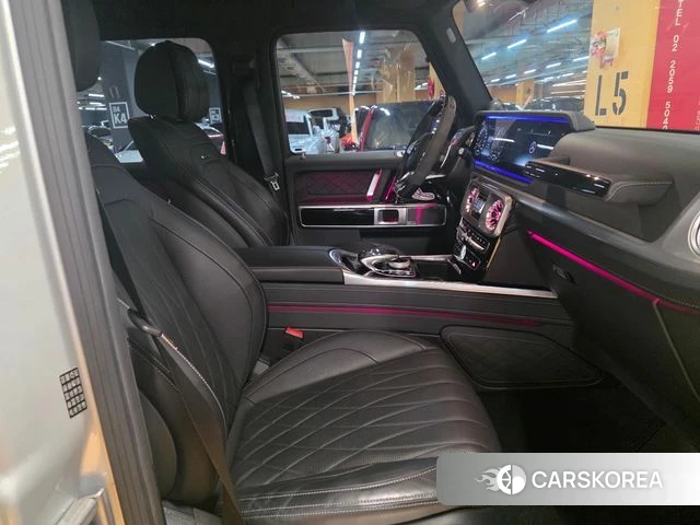 Mercedes-Benz G-Class W463b 2021 Серебряный из Кореи, фото 2