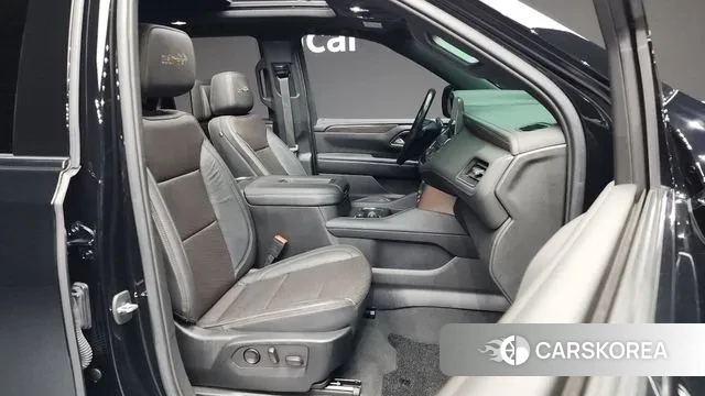 Chevrolet (GM Daewoo) Tahoe 2022 Черный из Кореи, фото 2