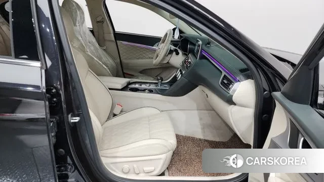 Genesis G70 2018 Черный из Кореи, фото 2